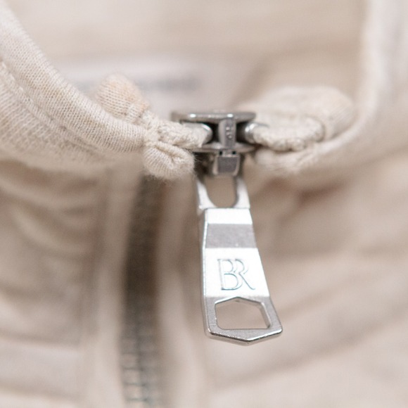 BANANA REPUBLIC Quilted Quarter Zip Sweatshirt Beige Oatmeal Heather Sz S - Picture 4 of 6